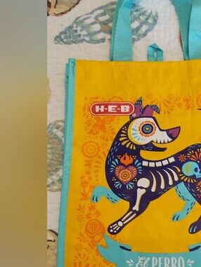 H.E.B El Perro Tote